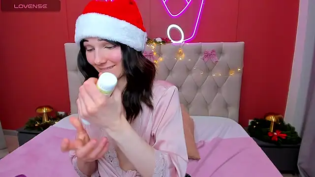 Snapshot of Lili_flowerr chatting on January 3, 2025, 3:12 pm Lili flowerr online show from January 3, 2025, 3:12 pm