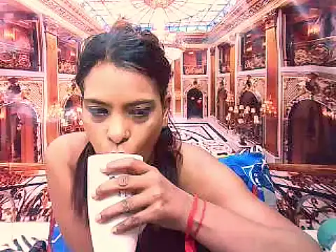 Snapshot of IndianSexyAss chatting on November 15, 2025, 6:37 pm IndianSexyAss online show from November 15, 2025, 6:37 pm