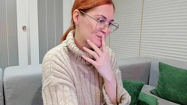 Snapshot of Sheandhim23 chatting on January 25, 2025, 2:15 am Sheandhim23 online show from January 25, 2025, 2:15 am