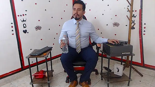 KalethBigDick online show from September 28, 2025, 12:43 pm