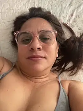 brendasexywet online show from October 28, 2025, 4:53 pm