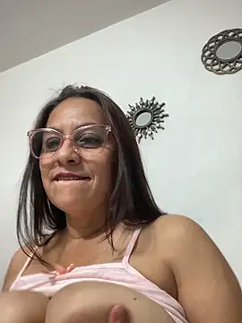 brendasexywet online show from November 1, 2025, 2:46 am