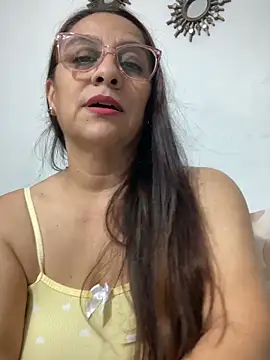 brendasexywet online show from November 5, 2025, 2:33 am