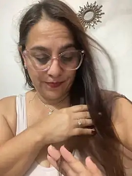 brendasexywet online show from November 10, 2025, 8:19 pm