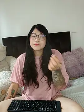 Snapshot of Naomi-Misaki chatting on September 24, 2025, 12:30 pm Naomi-Misaki online show from September 24, 2025, 12:30 pm