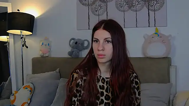 CassKiera online show from September 14, 2025, 4:55 am