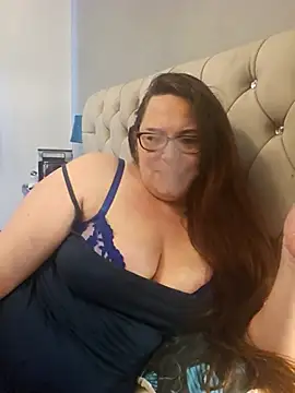 Sexy Binxy online show from May 5, 2026, 12:57 pm