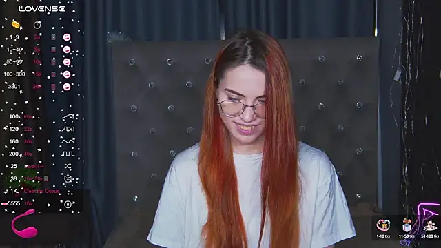 EmilyKents online show from February 4, 2025, 1:34 am