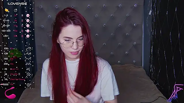 EmilyKents online show from February 20, 2025, 7:34 am