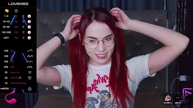 EmilyKents online show from February 28, 2025, 4:54 am