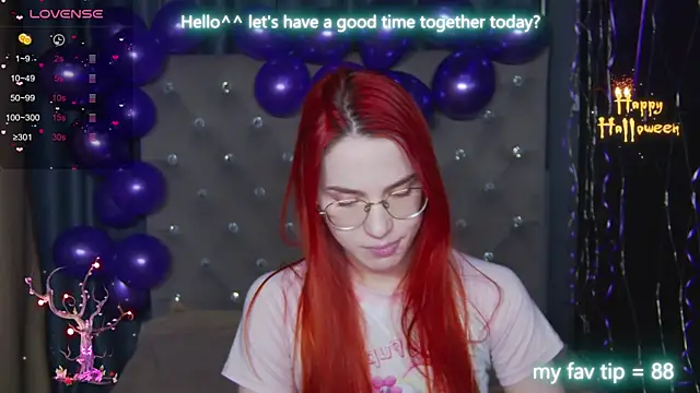 EmilyKents online show from October 24, 2025, 1:35 am