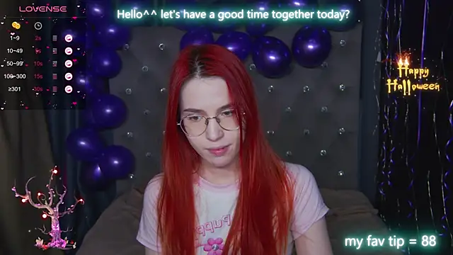 EmilyKents online show from October 27, 2025, 1:53 am