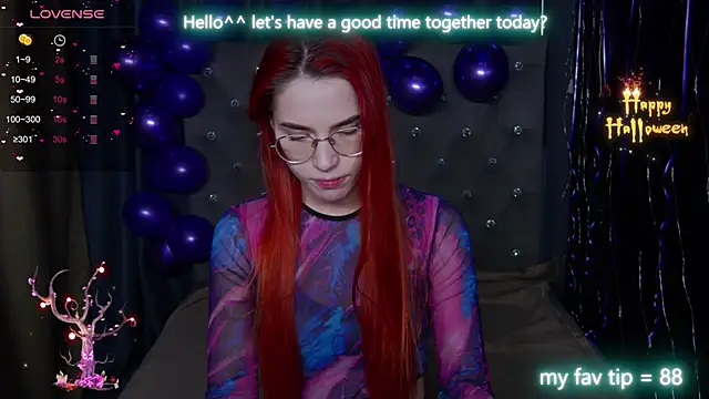 EmilyKents online show from November 3, 2025, 1:40 am