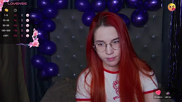 EmilyKents online show from November 6, 2025, 1:50 am