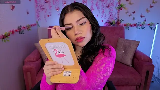  mila sweet v online show from April 7, 2026, 9:48 pm