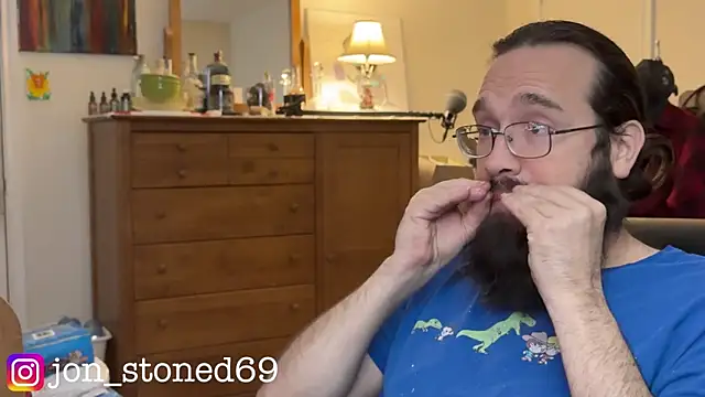 Seraph De La Luna online show from March 18, 2026, 8:06 am