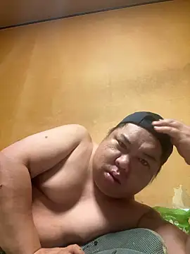 punk0805 online show from September 28, 2025, 5:07 pm