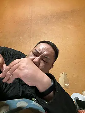 punk0805 online show from March 28, 2026, 1:54 pm