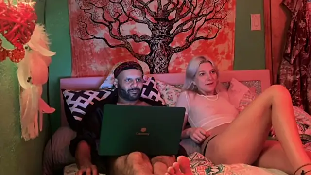 UnCutMexi666 online show from July 10, 2026, 5:01 am