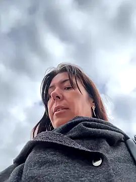 Snapshot of eveangelll chatting on October 12, 2025, 7:07 am eveangelll online show from October 12, 2025, 7:07 am