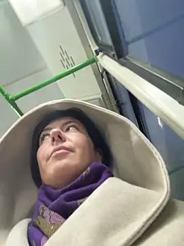 eveangelll online show from February 10, 2026, 5:00 am