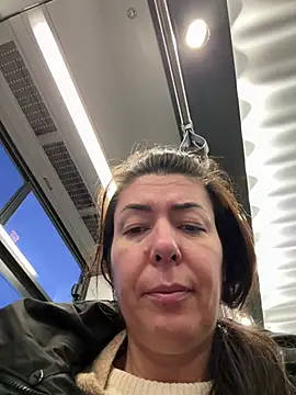 eveangelll online show from February 19, 2026, 4:52 am