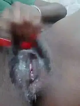 pearl7979 online show from January 25, 2025, 2:47 pm