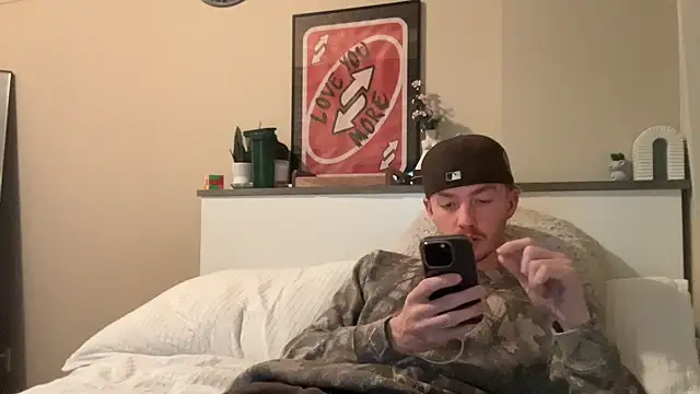 younghungginger online show from January 4, 2025, 5:48 am