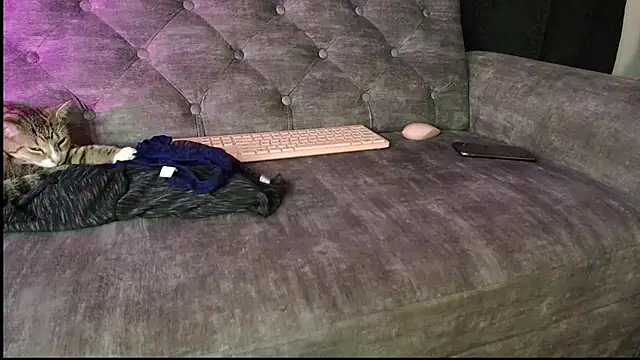 Snapshot of unu_nai chatting on November 3, 2025, 1:19 am unu nai online show from November 3, 2025, 1:19 am