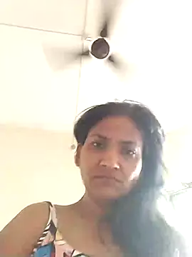 Snapshot of sunita6009 chatting on June 30, 2026, 2:23 am sunita6009 online show from June 30, 2026, 2:23 am