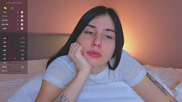 Snapshot of Vostok-6 chatting on October 10, 2025, 4:06 pm Vostok-6 online show from October 10, 2025, 4:06 pm