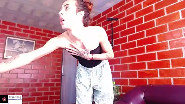 Trix fiore oficial online show from March 14, 2026, 6:24 pm