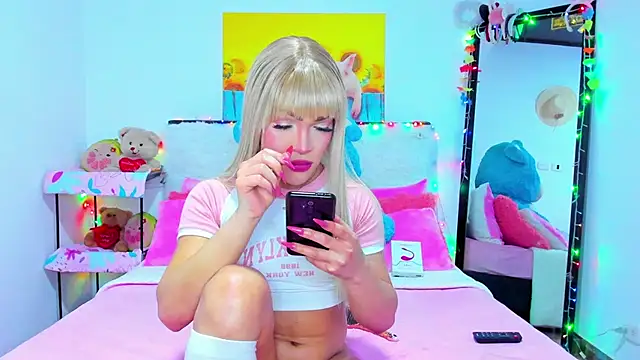 Candy Candy   online show from September 28, 2025, 1:55 am