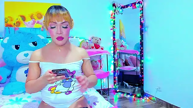 Snapshot of Candy_Candy__ chatting on April 5, 2026, 2:09 am Candy Candy online show from April 5, 2026, 2:09 am