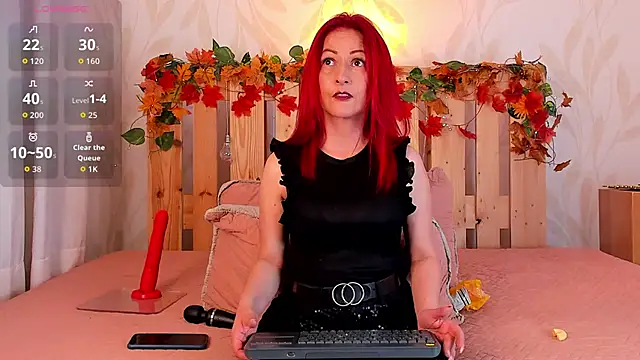 Snapshot of ivone_adams chatting on October 15, 2025, 8:53 pm ivone adams online show from October 15, 2025, 8:53 pm