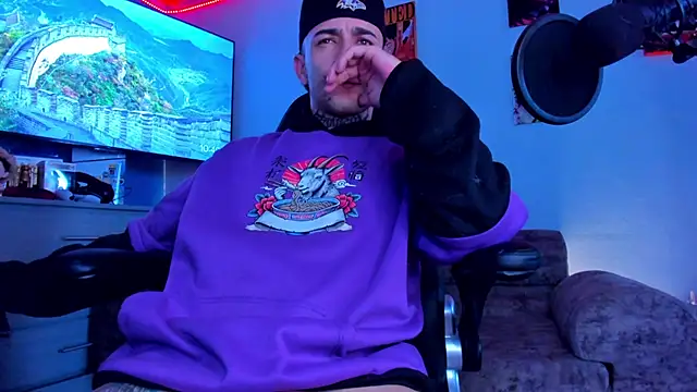 Snapshot of Drako_Lamar chatting on February 7, 2026, 3:49 pm Drako Lamar online show from February 7, 2026, 3:49 pm