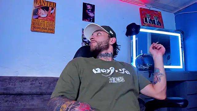 Snapshot of Drako_Lamar chatting on March 11, 2026, 11:00 pm Drako Lamar online show from March 11, 2026, 11:00 pm