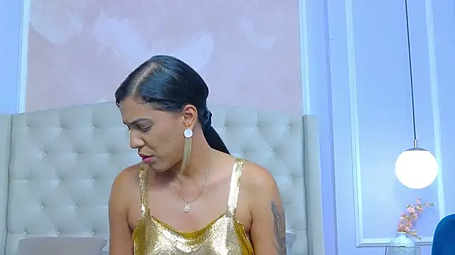 JoannaCox online show from March 12, 2025, 6:33 pm