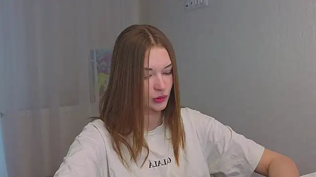 CharryClim online show from October 24, 2025, 4:20 am