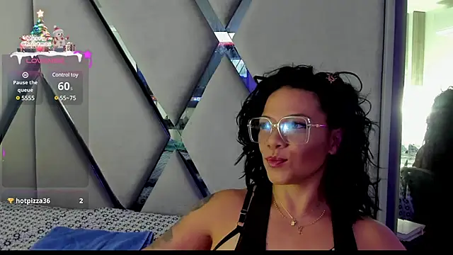 Snapshot of paula_daniela1 chatting on December 26, 2024, 10:20 pm paula daniela1 online show from December 26, 2024, 10:20 pm