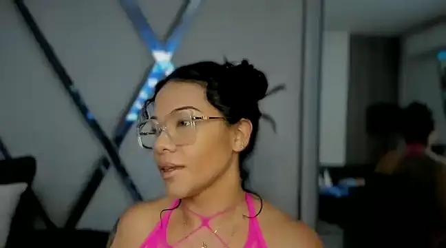 Snapshot of paula_daniela1 chatting on January 8, 2025, 8:39 pm paula daniela1 online show from January 8, 2025, 8:39 pm