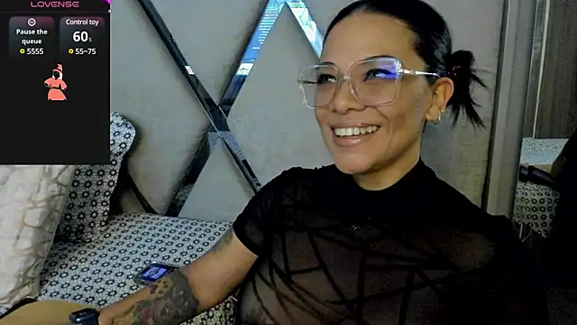 Snapshot of paula_daniela1 chatting on January 16, 2025, 10:44 pm paula daniela1 online show from January 16, 2025, 10:44 pm
