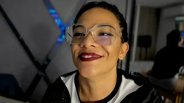 Snapshot of paula_daniela1 chatting on February 8, 2025, 2:15 am paula daniela1 online show from February 8, 2025, 2:15 am