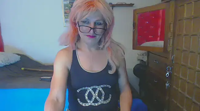 Snapshot of LorenJade chatting on February 10, 2025, 9:36 am LorenJade online show from February 10, 2025, 9:36 am