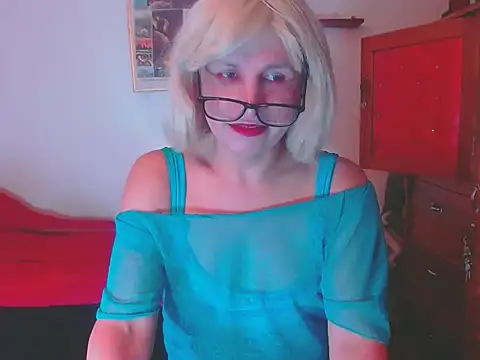 LorenJade online show from December 3, 2025, 12:51 am