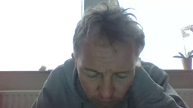 bertolini online show from March 6, 2026, 3:52 pm