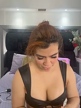 Arianna Jones1 online show from March 31, 2026, 8:20 pm