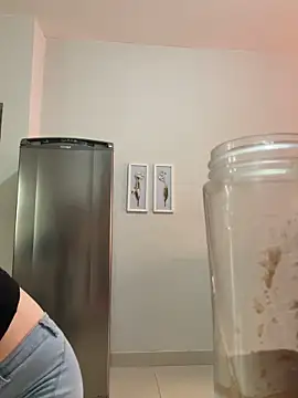 Irresistible24 online show from March 9, 2026, 6:01 pm