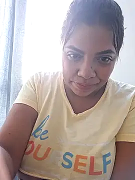 CanelitaPasion online show from February 18, 2025, 1:55 pm