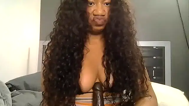Snapshot of goddessdaisysky chatting on March 22, 2026, 5:22 am goddessdaisysky online show from March 22, 2026, 5:22 am